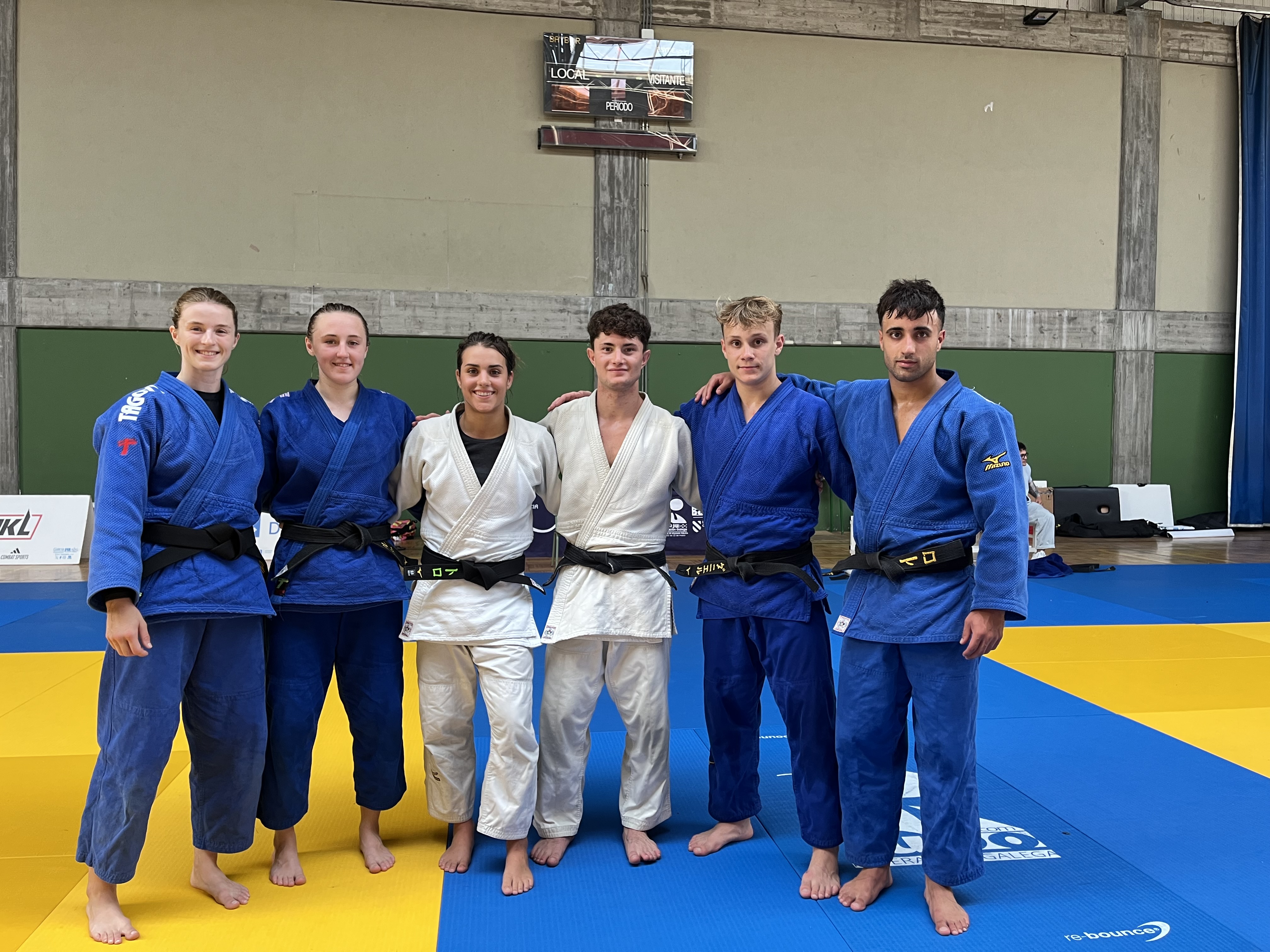13 judokas Navarros en el Training Camp de Valencia 18-08-25